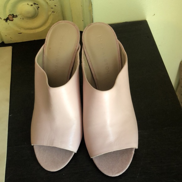 Blush Pink Halston Heels - Picture 2 of 8